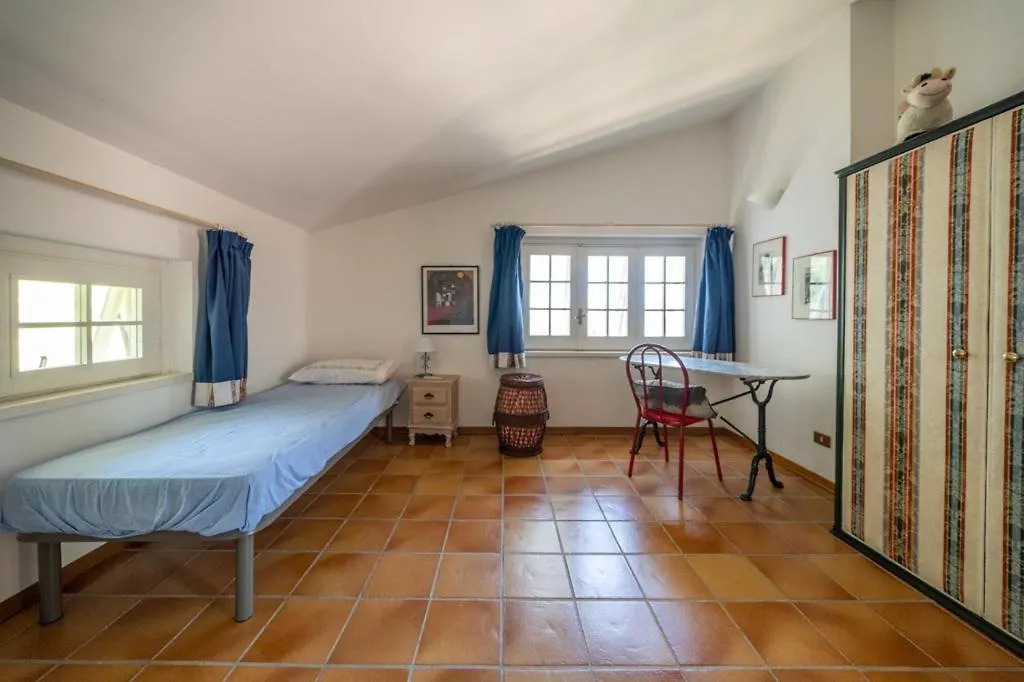 Villa Giulia Palermo 0*,  Italien